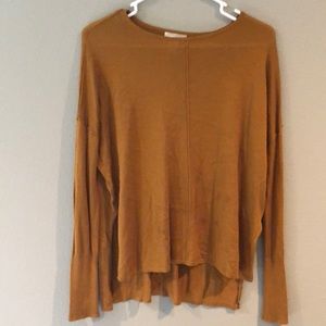 Mustard boutique top